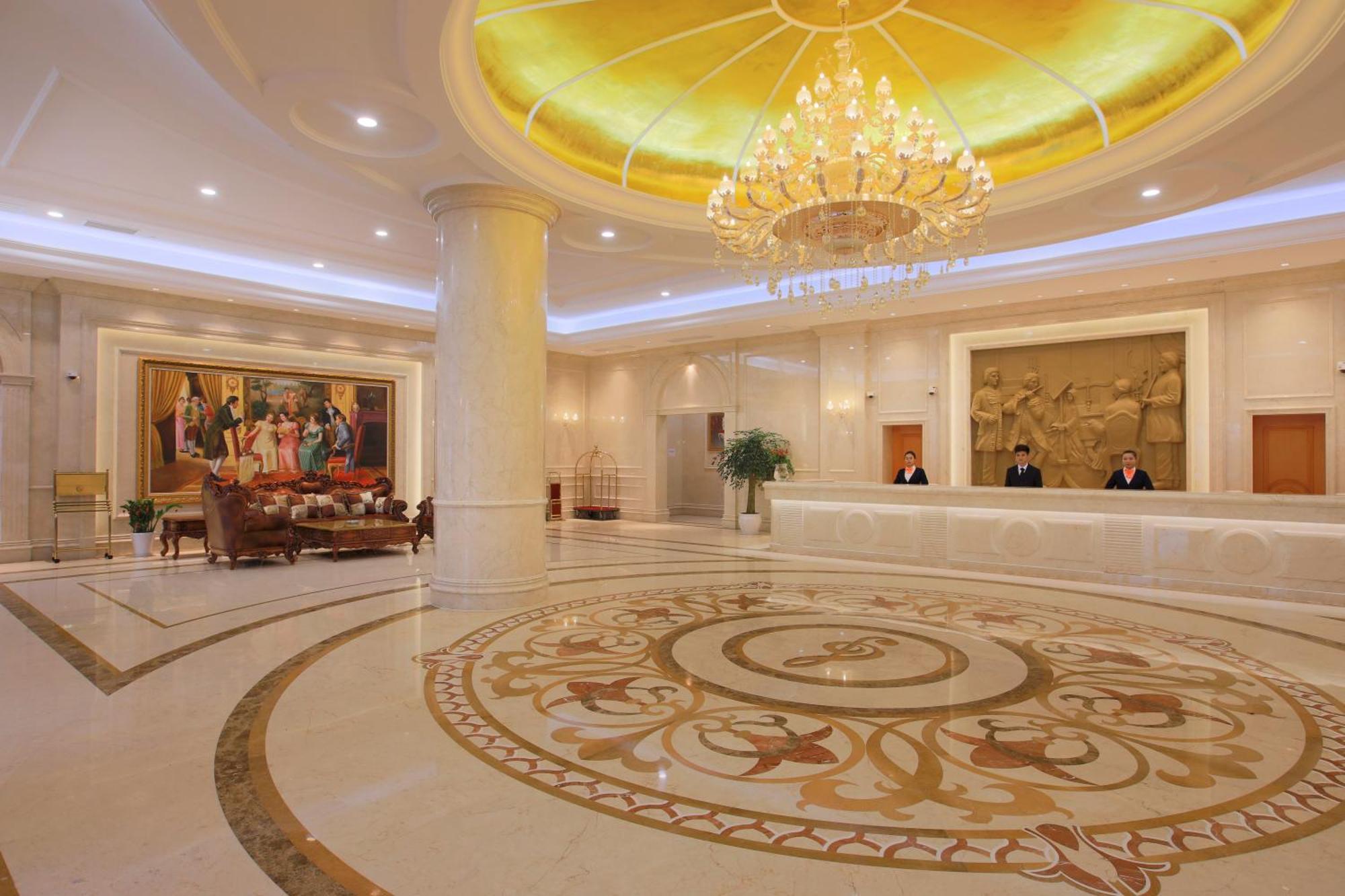 Venus International Hotel Shanghai South Shenjiang Road מראה חיצוני תמונה