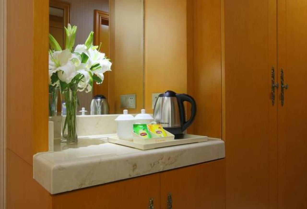 Venus International Hotel Shanghai South Shenjiang Road מראה חיצוני תמונה
